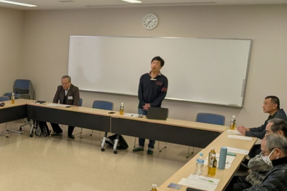 小林支部長代理からの報告